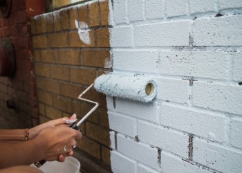 The difference between brick painting and brick staining